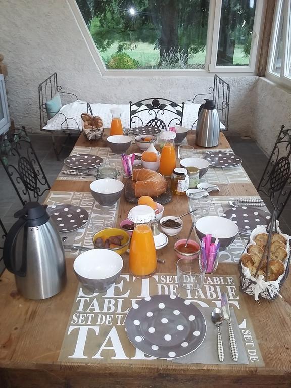 La Frejade Bed and Breakfast Lisle-sur-Tarn Buitenkant foto